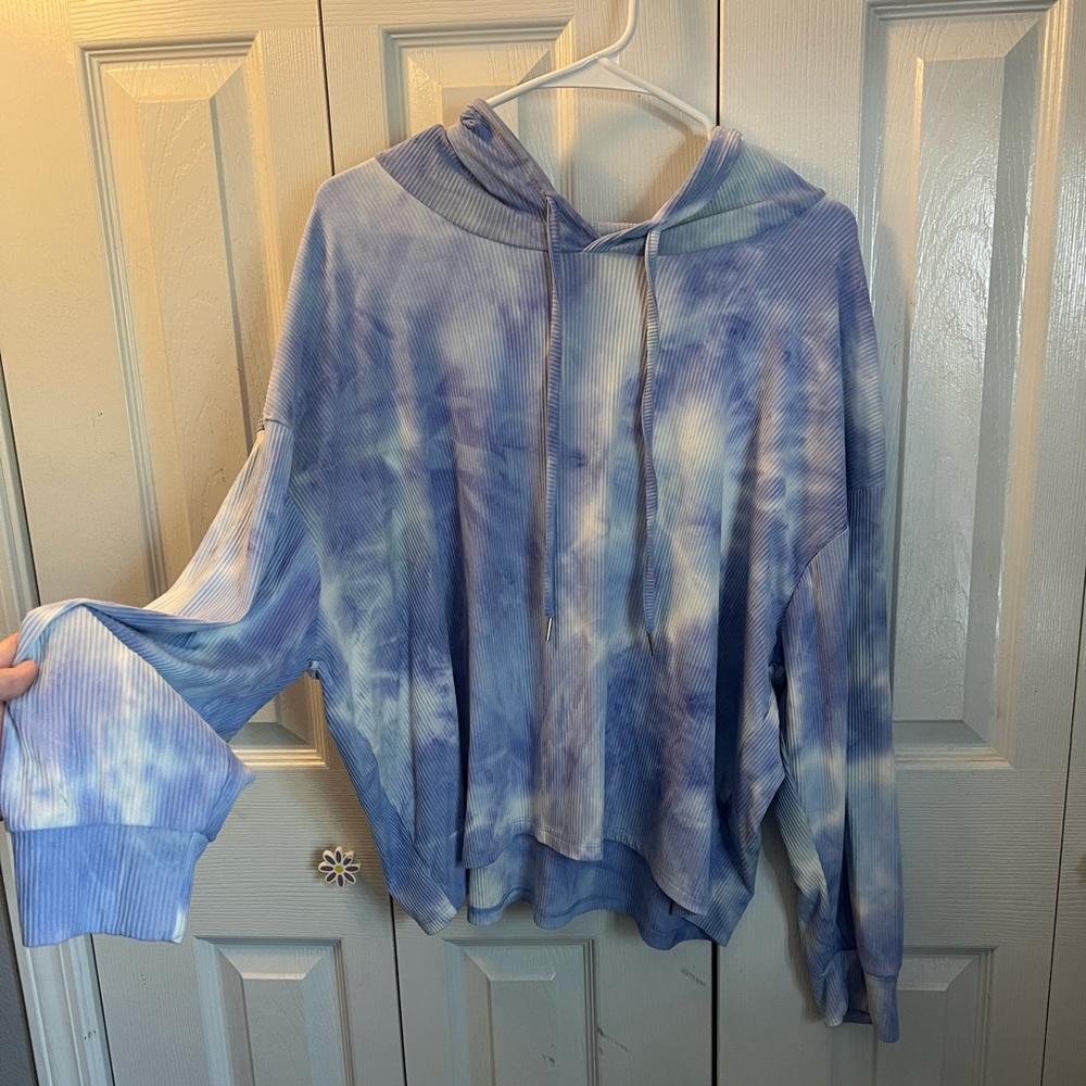 blue tie dye ribbed lightweight hoodie
